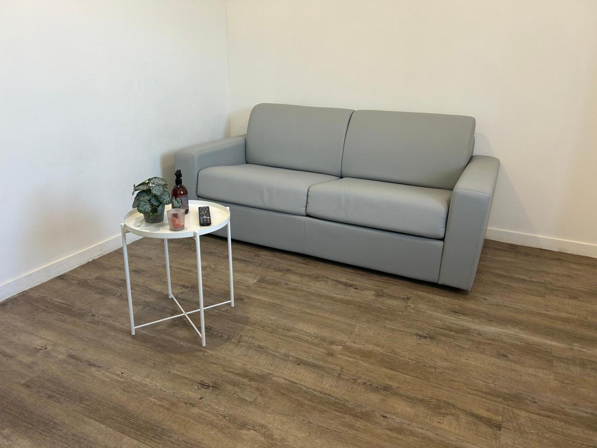 superbe studio meublé avec parking Maubeuge Esterno foto